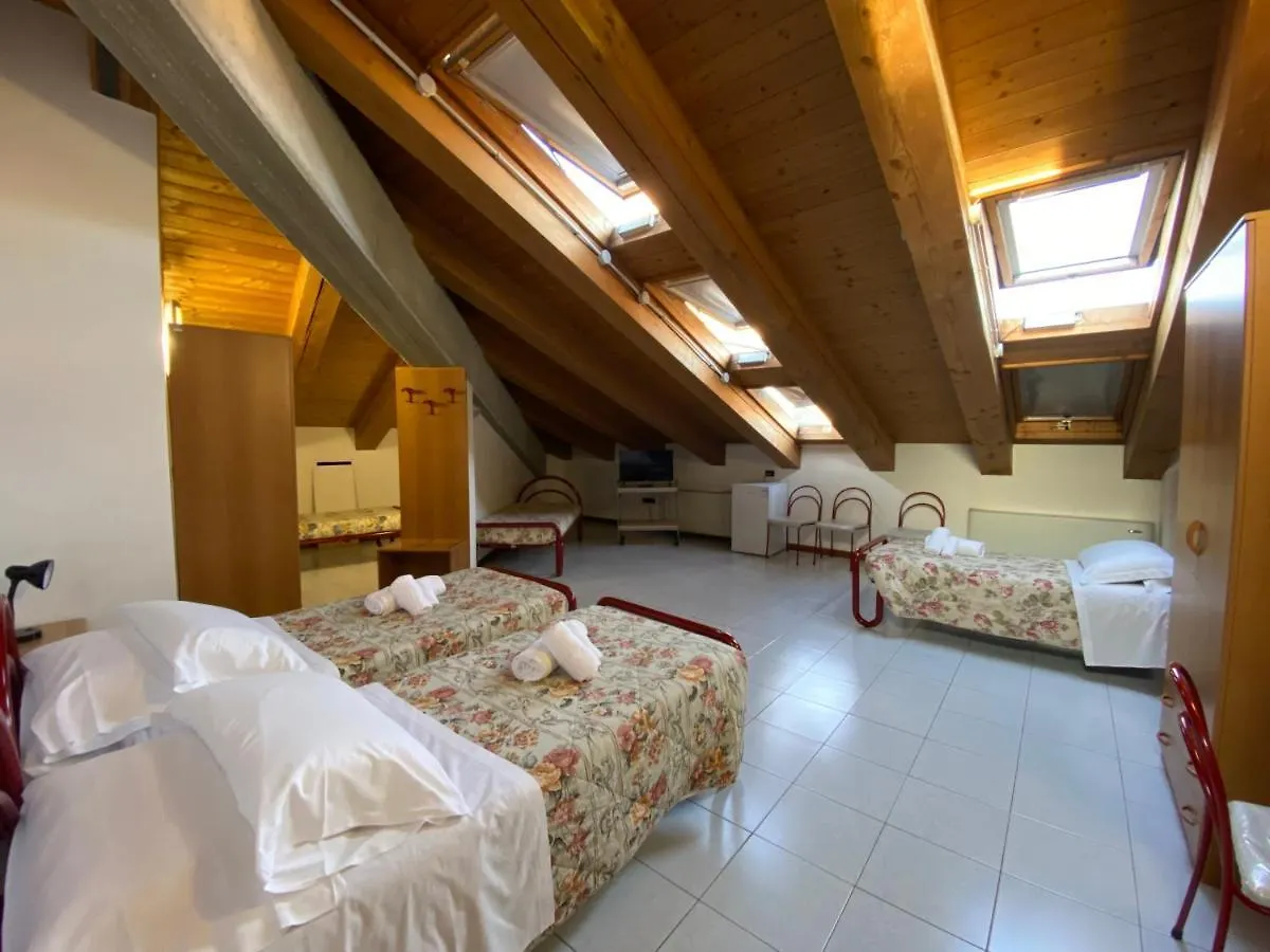 Hotel Casa Santa Caterina E Sant Antonio Padwa 0*,